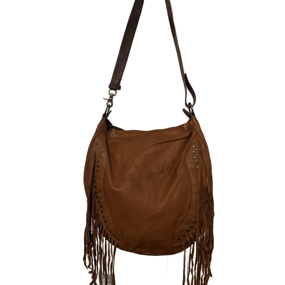 Elegant Brown Leather Shoulder Bag with Fringe